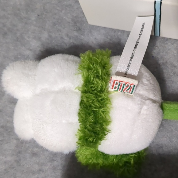 BT21 Cooky Mini Minini Ribbon Edition Doll - Picture 11 of 12